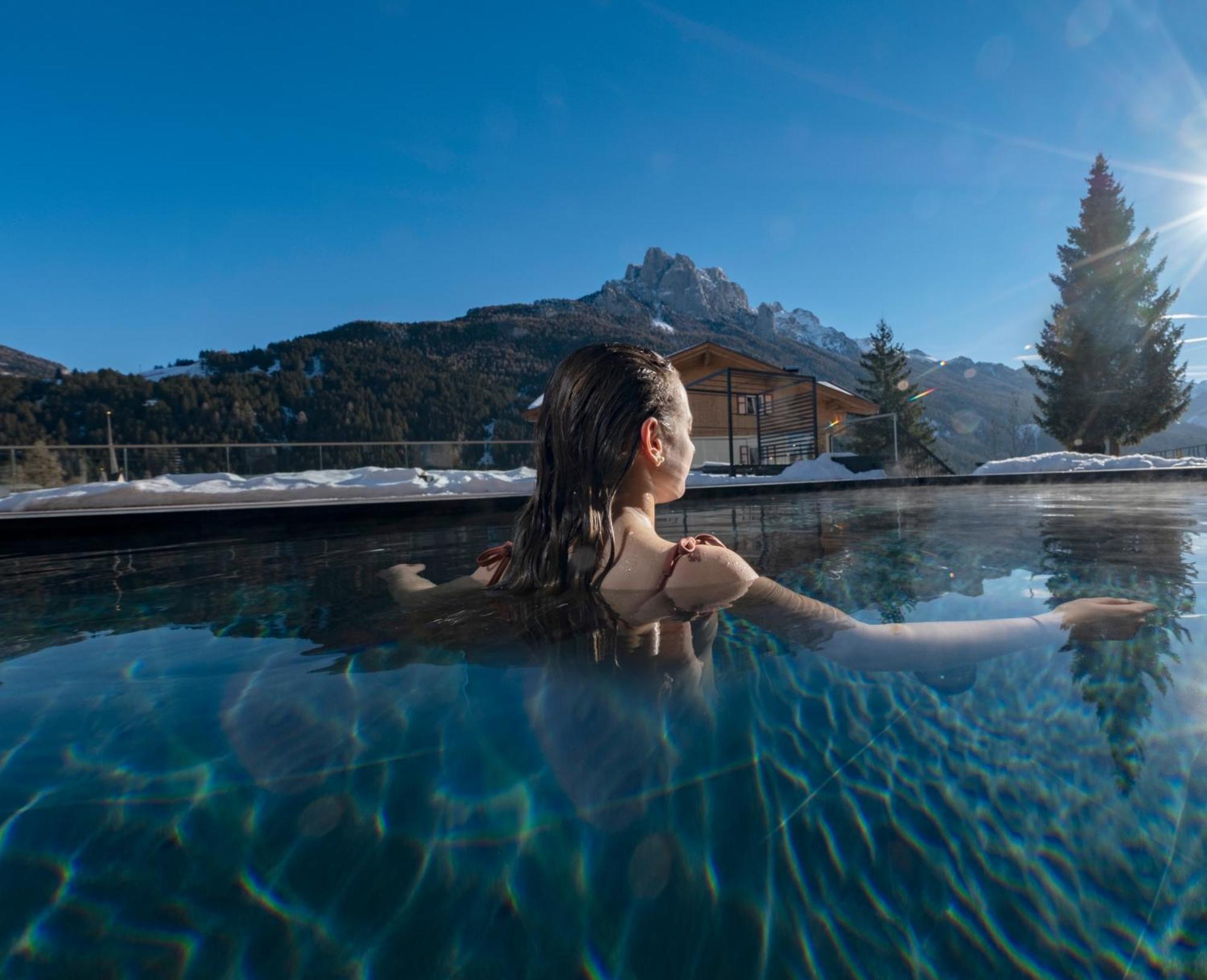 Ciampedie Luxury Alpine Spa Hotel Vigo di Fassa Luaran gambar