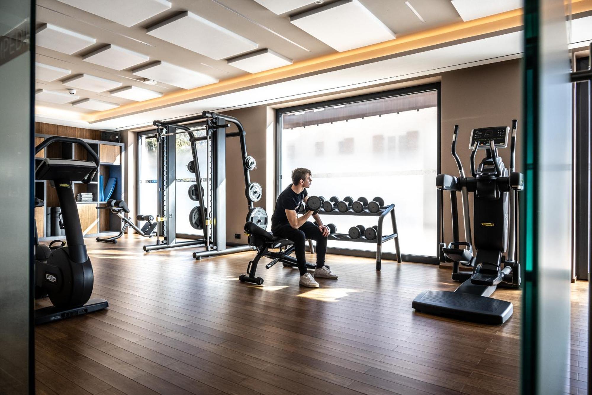 Ciampedie Luxury Alpine Spa Hotel Vigo di Fassa Luaran gambar